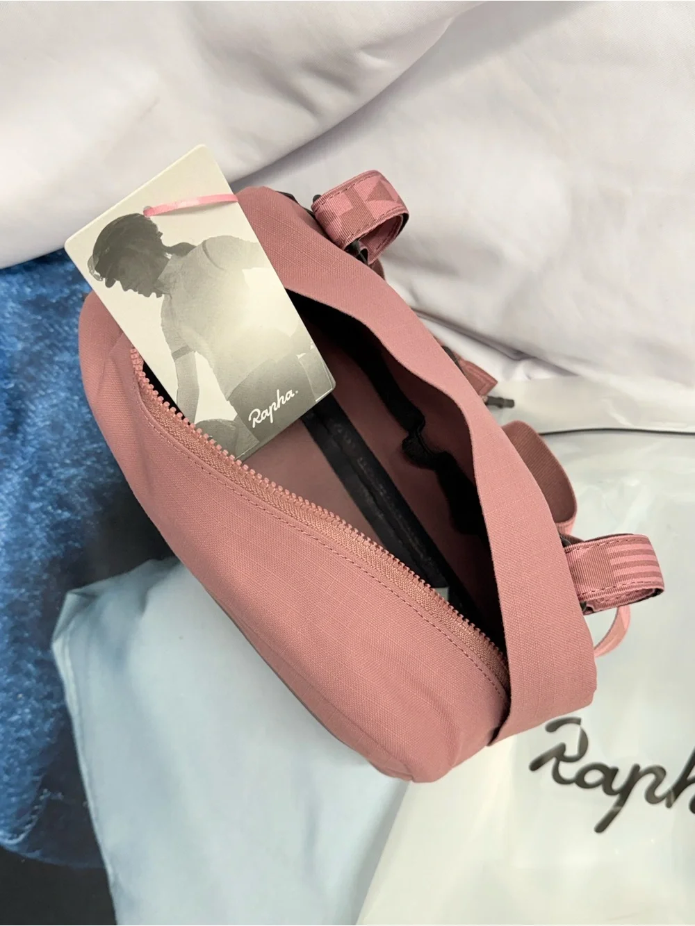 (new+tag) Rapha 2-in-1 bike bar bag / shoulder sling pack pink rose men/women